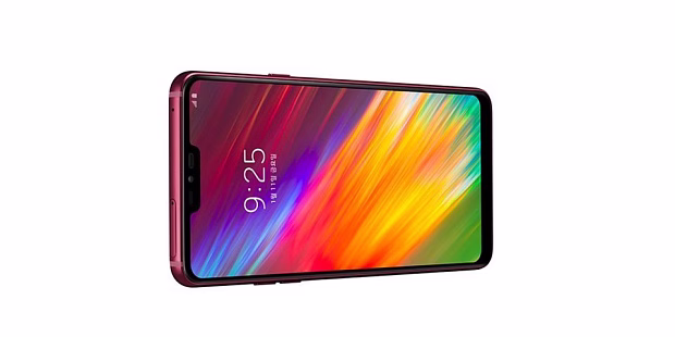 Смартфон LG Q9 4GB/64GB