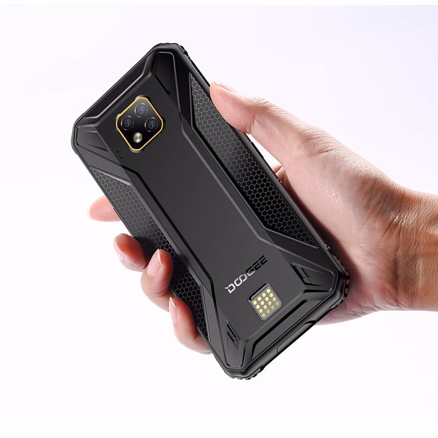Мобильный телефон Doogee s95