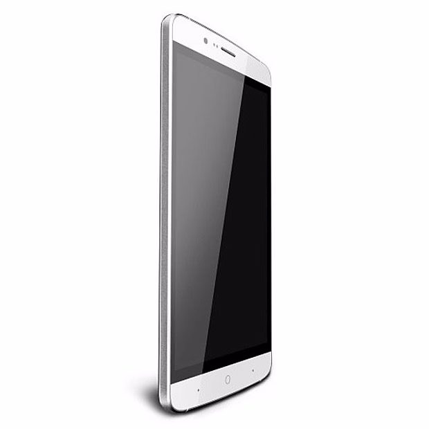 Смартфон Elephone P8000 3GB/16GB