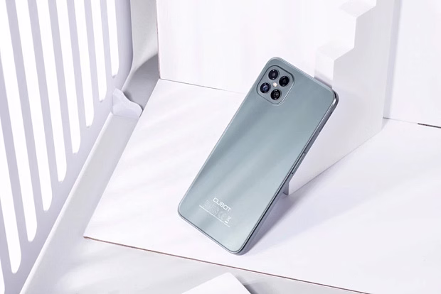 Мобильный телефон Cubot C30