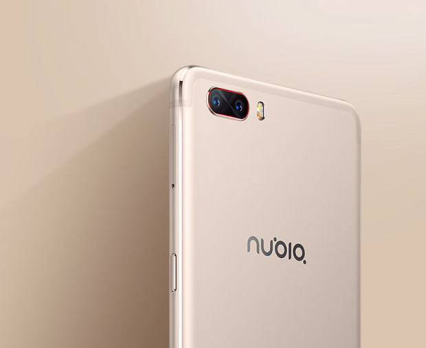 Мобильный телефон Nubia M2