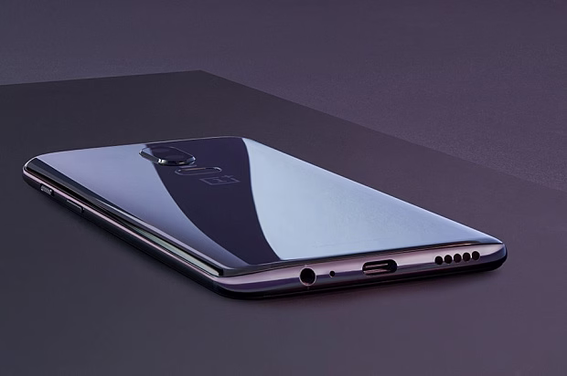 Смартфон OnePlus 6 6GB/64GB