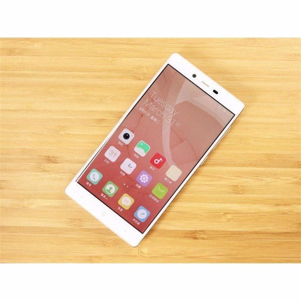 Смартфон IUNI i1 2GB/132GB