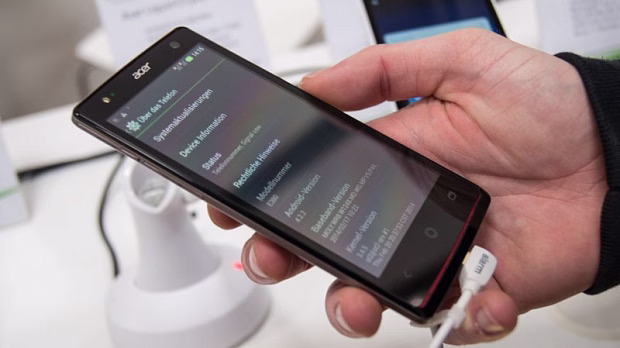 Смартфон Acer Liquid E3 Duo Plus