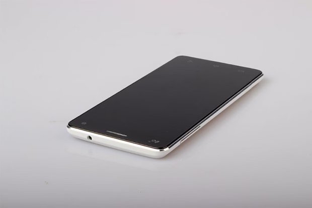 Смартфон Elephone P3000 1GB/8GB