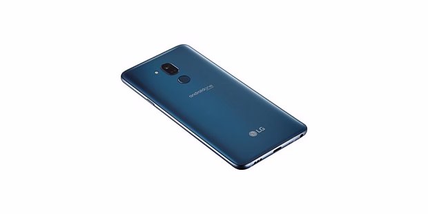 Мобильный телефон LG Q9 One
