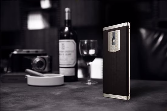Мобильный телефон Gionee M2017