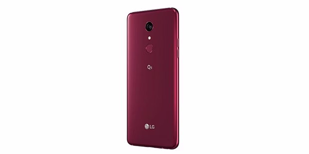 Смартфон LG Q9 4GB/64GB