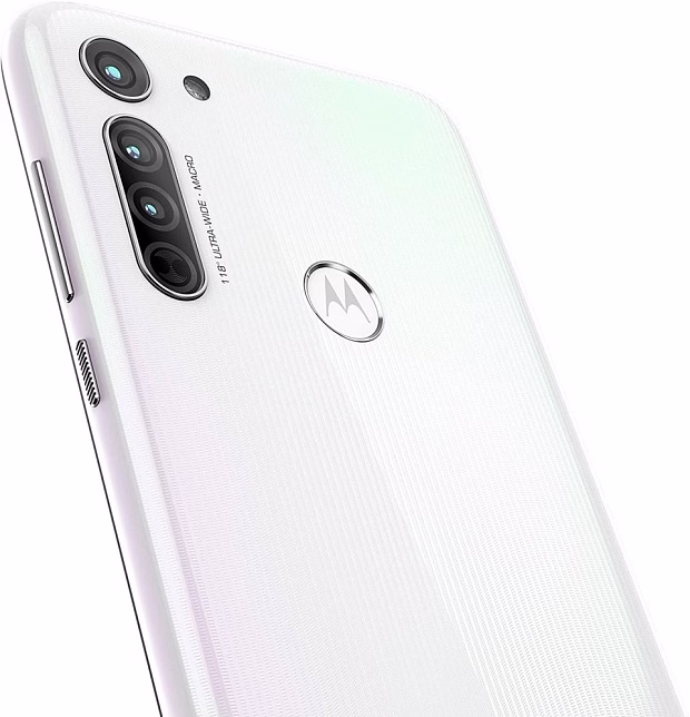 Мобильный телефон Motorola Moto G8