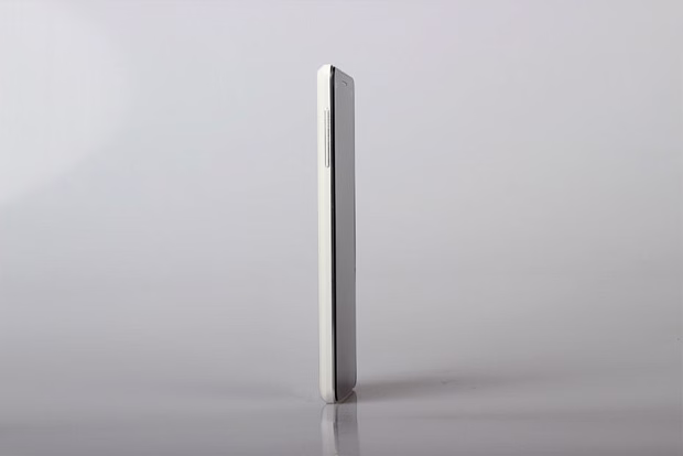 Смартфон Elephone P3000 1GB/8GB